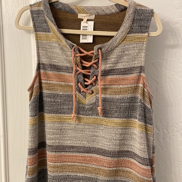 Striped Sleeveless Dress - Picture 5 of 5